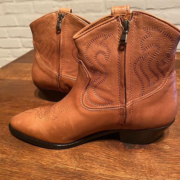 Catarina Martins Booties, Women's, Ankle Boot, US 9/40 EU, NIB - Picture 4 of 8